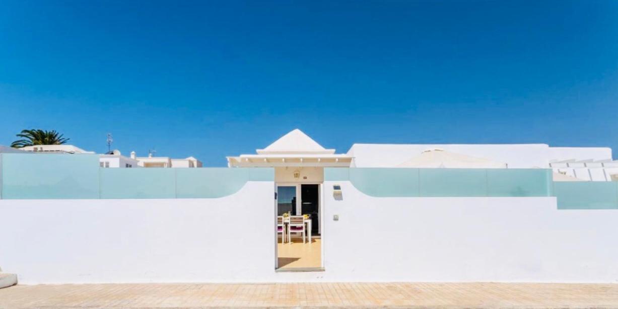The Little White House, Suite Flower Beach 9 Playa Honda  Bagian luar foto