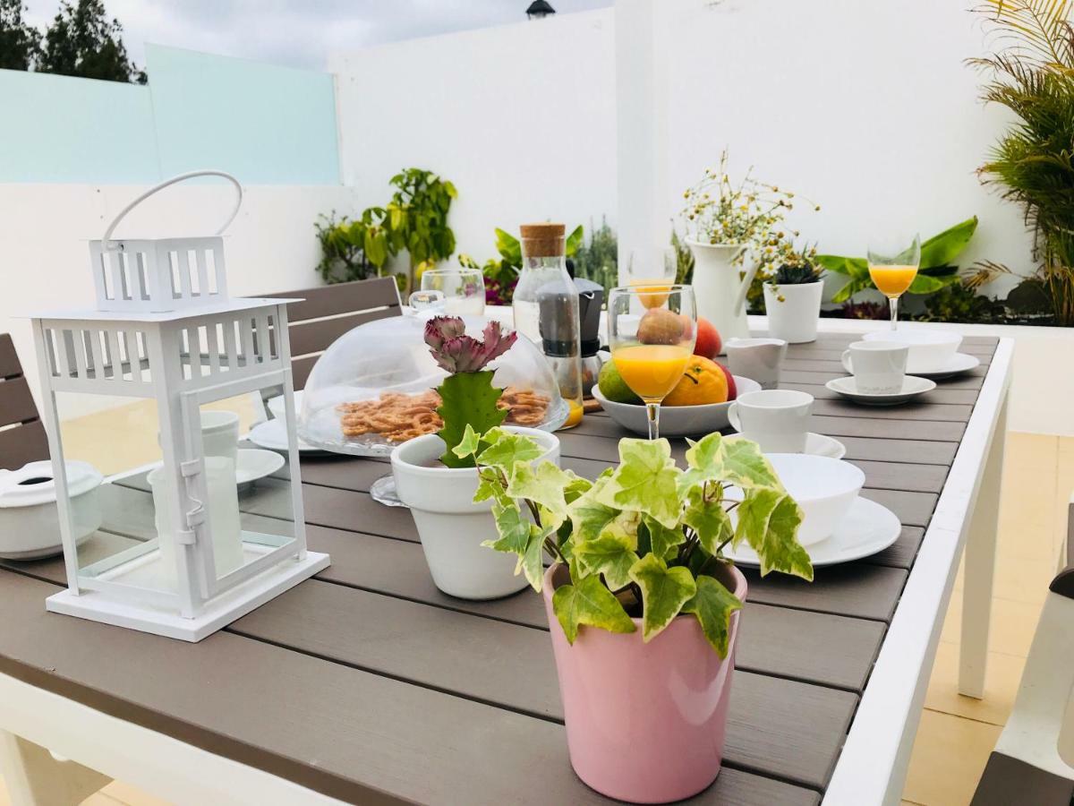 The Little White House, Suite Flower Beach 9 Playa Honda  Bagian luar foto